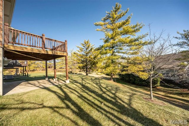 3166 Country Bluff Drive 38C, St Charles, MO 63301