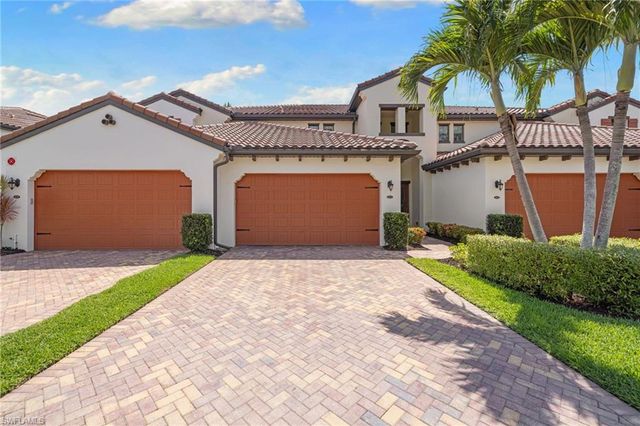 15209 Butler Lake DR 201, Naples, FL 34109
