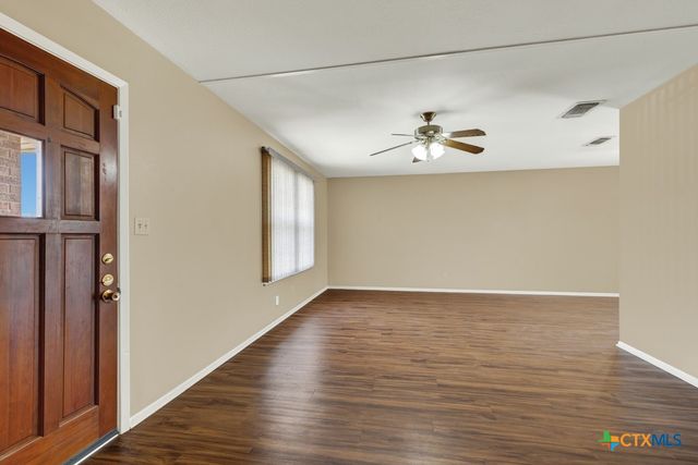 217 Gruene Road, New Braunfels, TX 78130