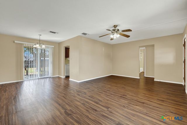 217 Gruene Road, New Braunfels, TX 78130