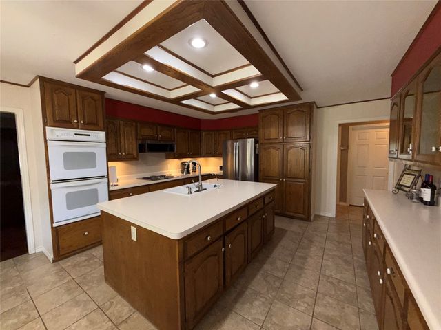 136 Busey Boulevard, Decatur, TX 76234