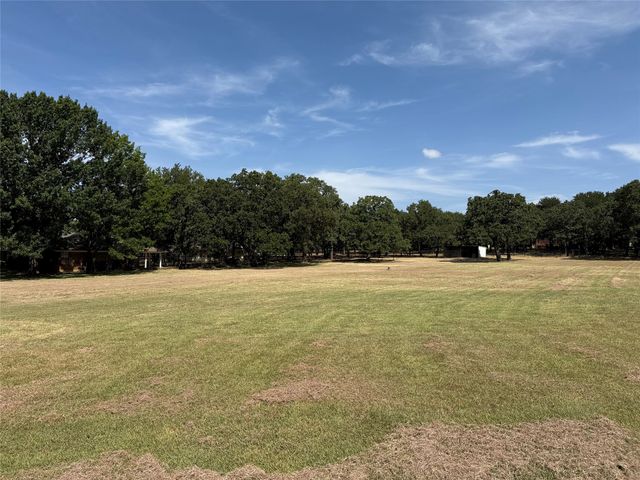 136 Busey Boulevard, Decatur, TX 76234