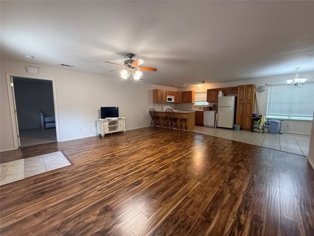 136 Busey Boulevard, Decatur, TX 76234