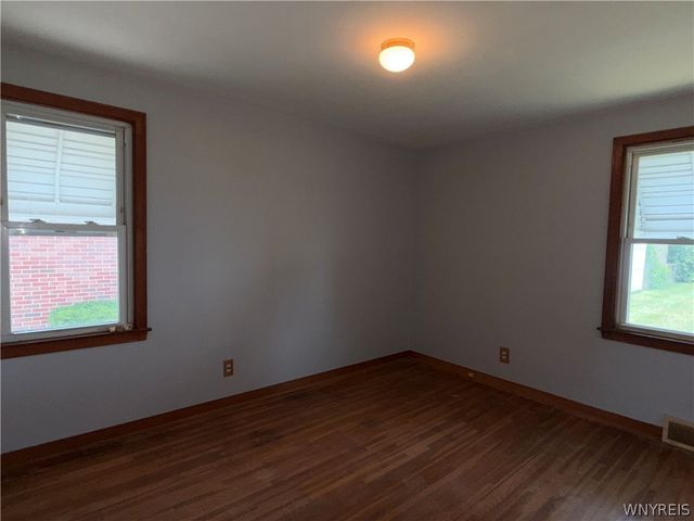 277 Kinsey Avenue, Tonawanda, NY 14217