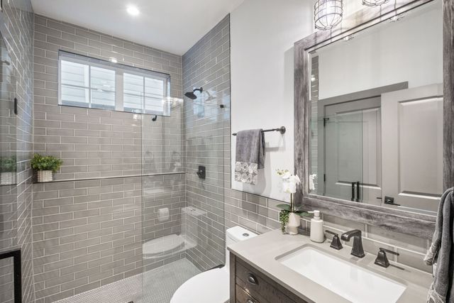 2014 Lakeland Drive, Dallas, TX 75218