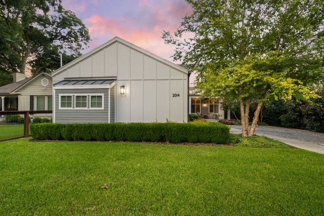 2014 Lakeland Drive, Dallas, TX 75218