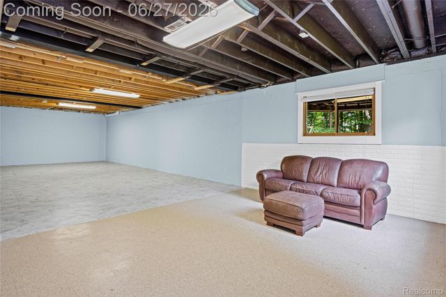 39566 Danielle Drive, Northville Township, MI 48167