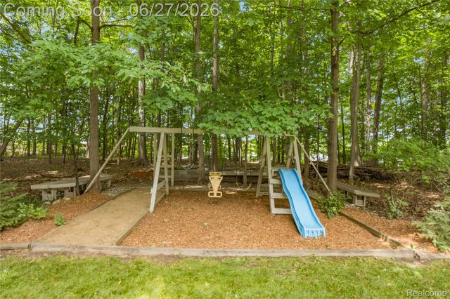 39566 Danielle Drive, Northville Township, MI 48167