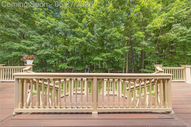 39566 Danielle Drive, Northville Township, MI 48167