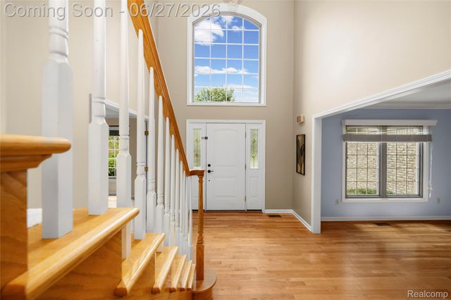 39566 Danielle Drive, Northville Township, MI 48167
