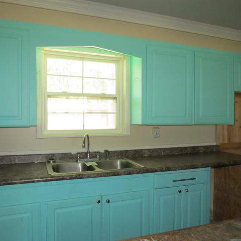 129 E Willis Street, Monticello, AR 71655