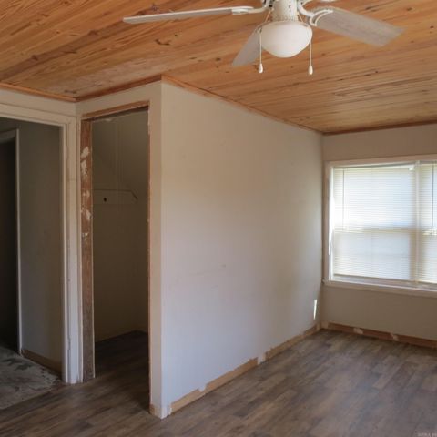 129 E Willis Street, Monticello, AR 71655