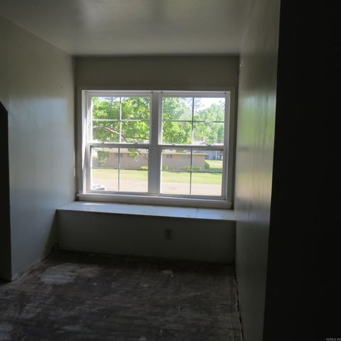 129 E Willis Street, Monticello, AR 71655