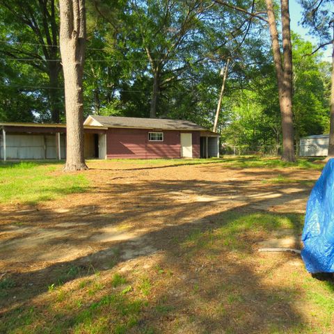 129 E Willis Street, Monticello, AR 71655