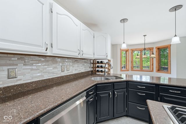 11510 Bloomfield Drive S, Indianapolis, IN 46259