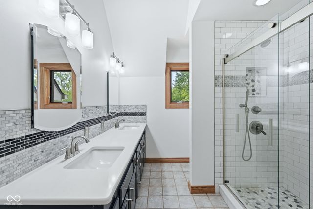 11510 Bloomfield Drive S, Indianapolis, IN 46259