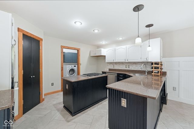 11510 Bloomfield Drive S, Indianapolis, IN 46259