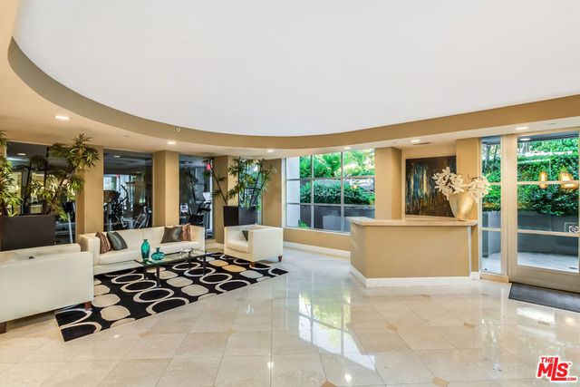 1521 Greenfield Avenue 205, Los Angeles, CA 90025