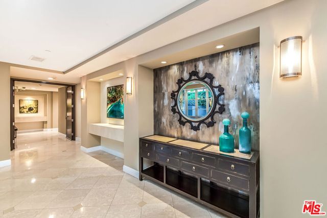 1521 Greenfield Avenue 205, Los Angeles, CA 90025