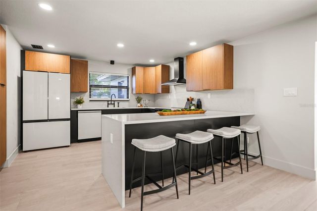 1441 FAIRWAY DRIVE, Dunedin, FL 34698