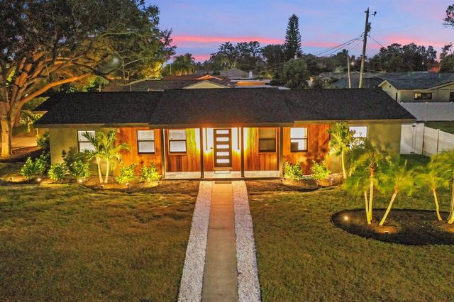 1441 FAIRWAY DRIVE, Dunedin, FL 34698