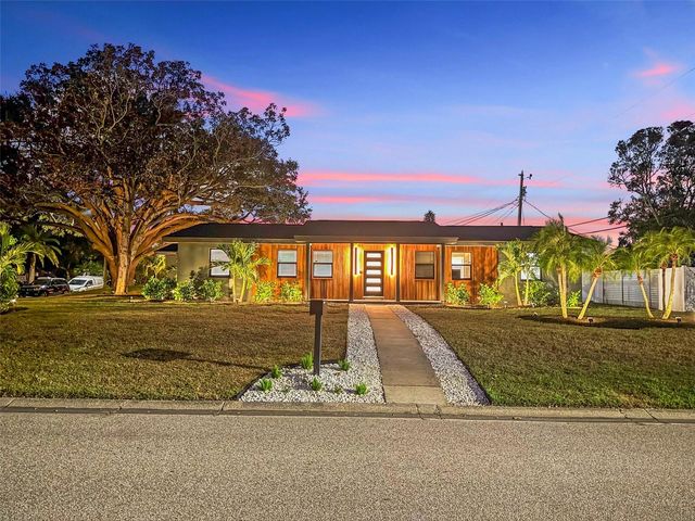 1441 FAIRWAY DRIVE, Dunedin, FL 34698