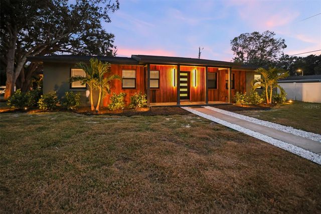 1441 FAIRWAY DRIVE, Dunedin, FL 34698