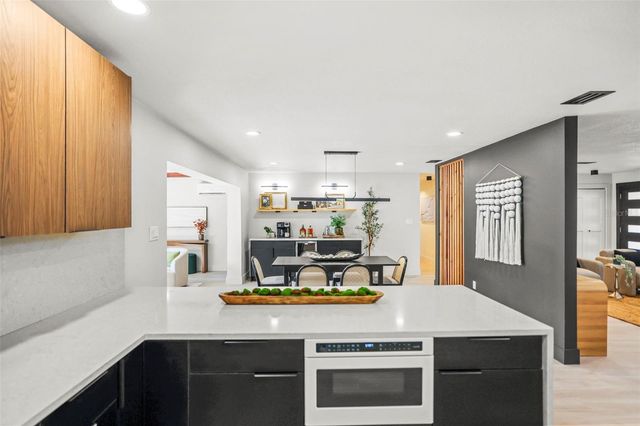 1441 FAIRWAY DRIVE, Dunedin, FL 34698