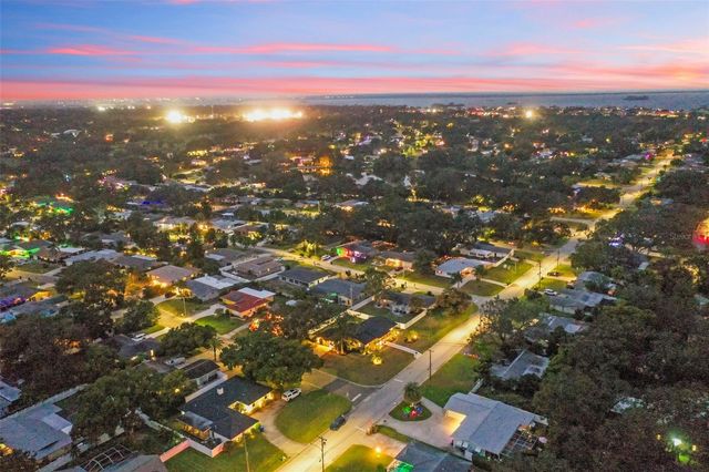 1441 FAIRWAY DRIVE, Dunedin, FL 34698