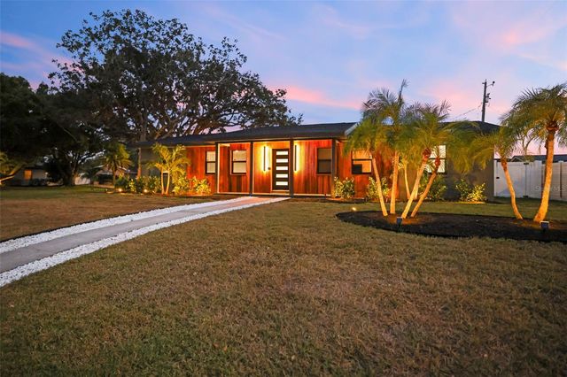 1441 FAIRWAY DRIVE, Dunedin, FL 34698