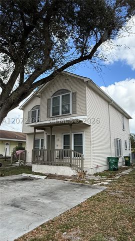 1600 SW 44th Ave, Fort Lauderdale, FL 33317