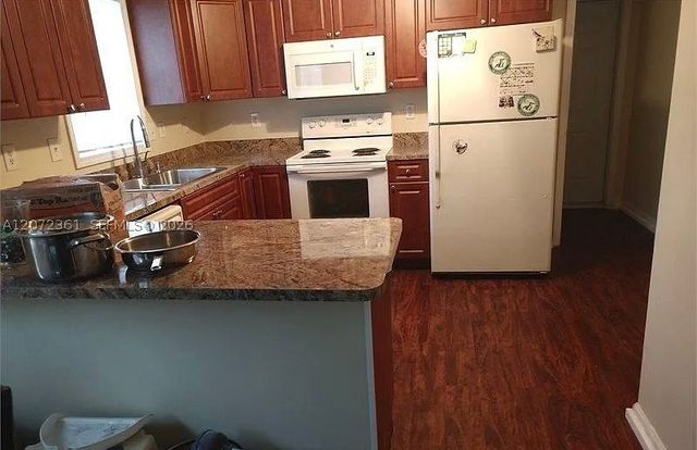 1600 SW 44th Ave, Fort Lauderdale, FL 33317
