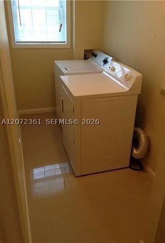 1600 SW 44th Ave, Fort Lauderdale, FL 33317