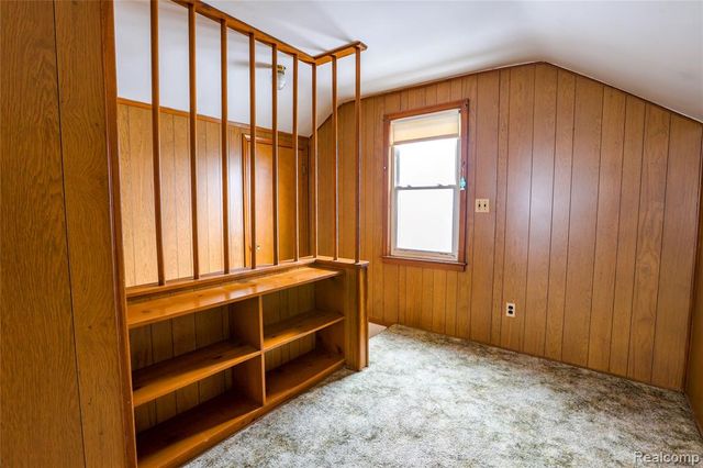 1812 Hanford Avenue, Lincoln Park, MI 48146