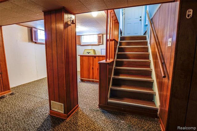 1812 Hanford Avenue, Lincoln Park, MI 48146