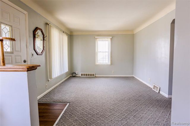 1812 Hanford Avenue, Lincoln Park, MI 48146