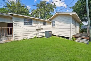 1706 California Street 1/2, Baytown, TX 77520