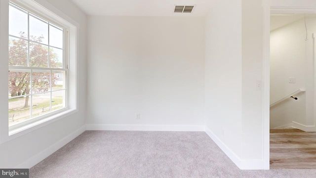 255 ELIZABETH AVE, Paulsboro, NJ 08066
