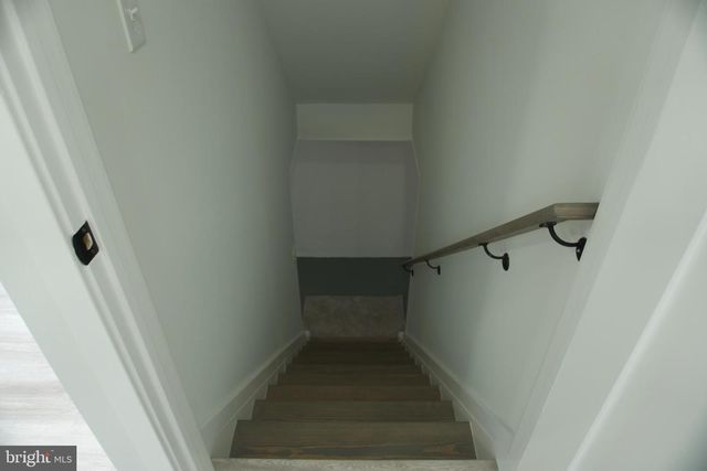 255 ELIZABETH AVE, Paulsboro, NJ 08066