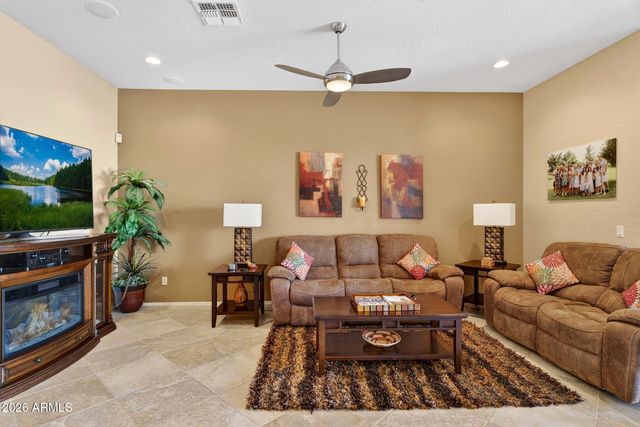 10647 E Lindner Circle, Mesa, AZ 85209