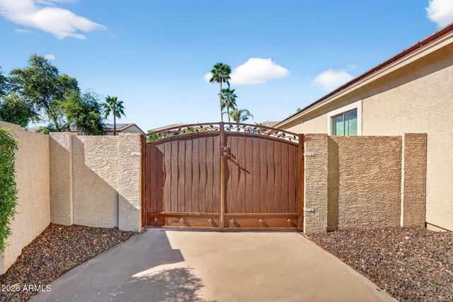 10647 E Lindner Circle, Mesa, AZ 85209