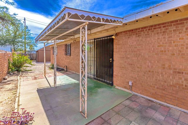 4320 E Hayhurst Street, Tucson, AZ 85712