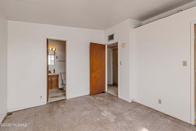 4320 E Hayhurst Street, Tucson, AZ 85712