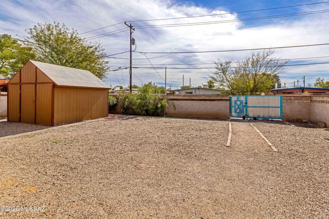 4320 E Hayhurst Street, Tucson, AZ 85712
