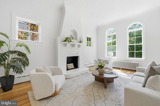 1815 N HIGHLAND ST, Arlington, VA 22201