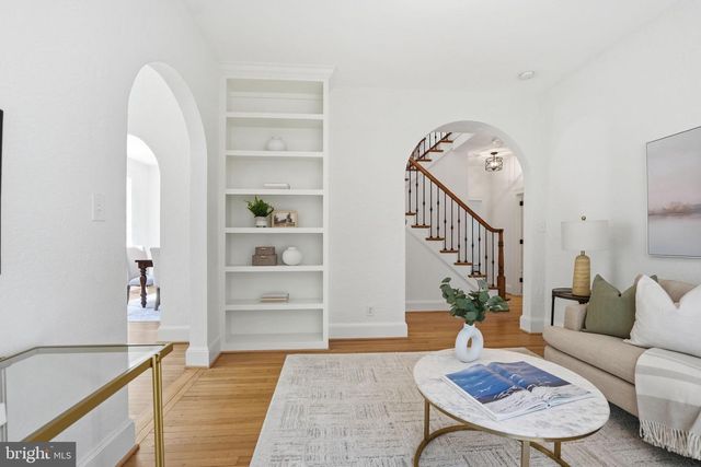 1815 N HIGHLAND ST, Arlington, VA 22201