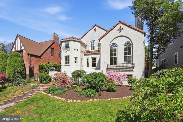 1815 N HIGHLAND ST, Arlington, VA 22201