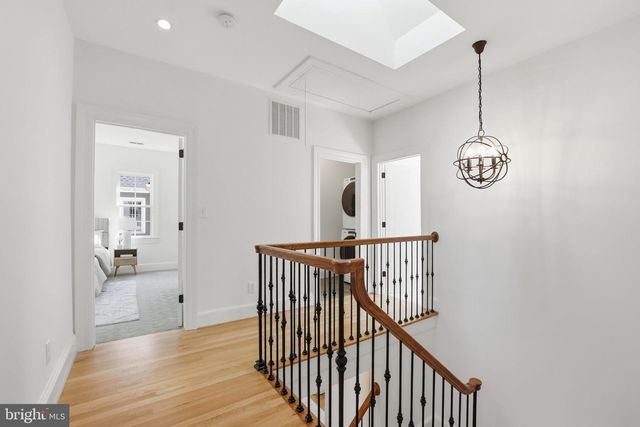 1815 N HIGHLAND ST, Arlington, VA 22201