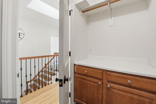 1815 N HIGHLAND ST, Arlington, VA 22201