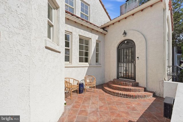 1815 N HIGHLAND ST, Arlington, VA 22201
